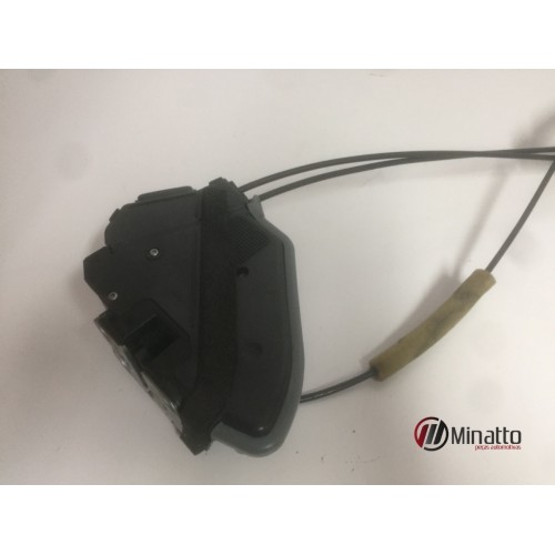 Fechadura Porta Dianteira Direita Nissan Sentra 2014