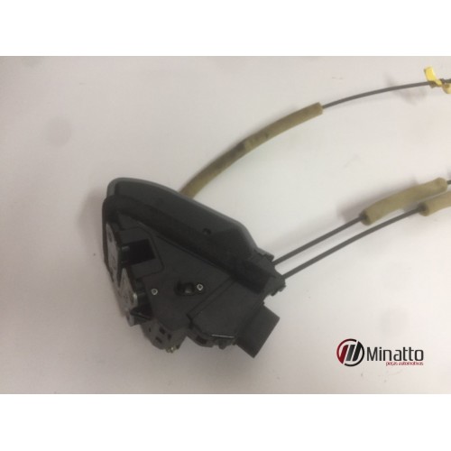 Fechadura Porta Traseira Esquerda Nissan Sentra 2014