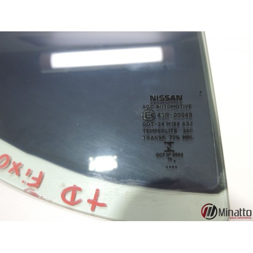 Vidro Fixo Da Porta Traseira Direita Nissan Versa 1.6 2017