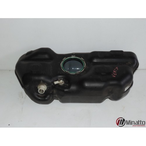 Tanque De Combustivel Nissan Versa 1.6 2...