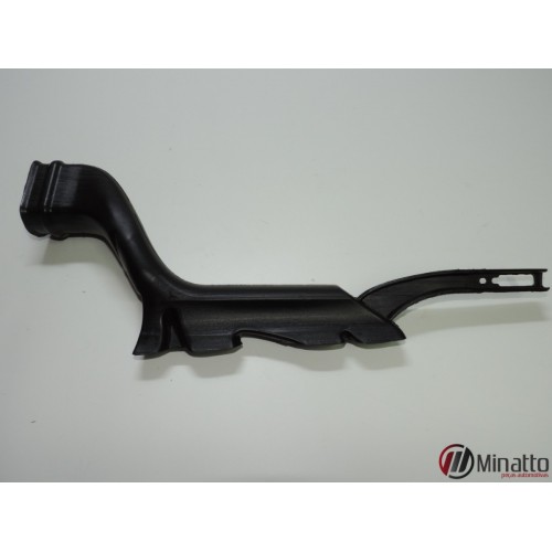 Duto De Ar Inferior L.e Ford Focus 1.6 16v 2012