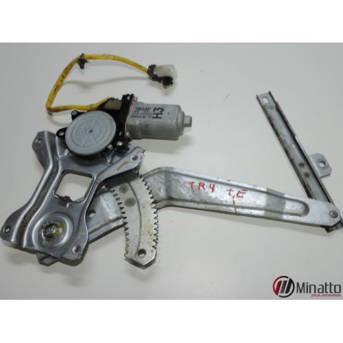 Maquina De Vidro Traseira Esquerda Pajero Tr4 2011